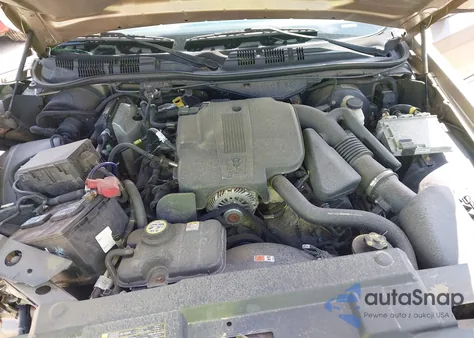 2005 Mercury Grand Marquis Ls/Lse from USA, damaged, VIN 2MEFM75W45X664314